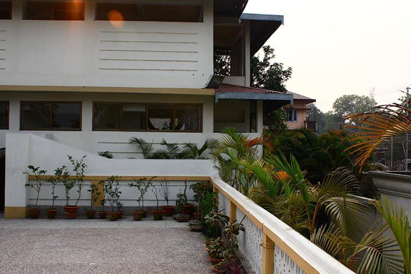 Marina'S Motel Bagdogra Dış mekan fotoğraf