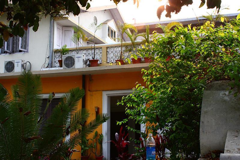 Marina'S Motel Bagdogra Dış mekan fotoğraf